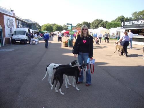 Lifeline representatives at GGG 2012